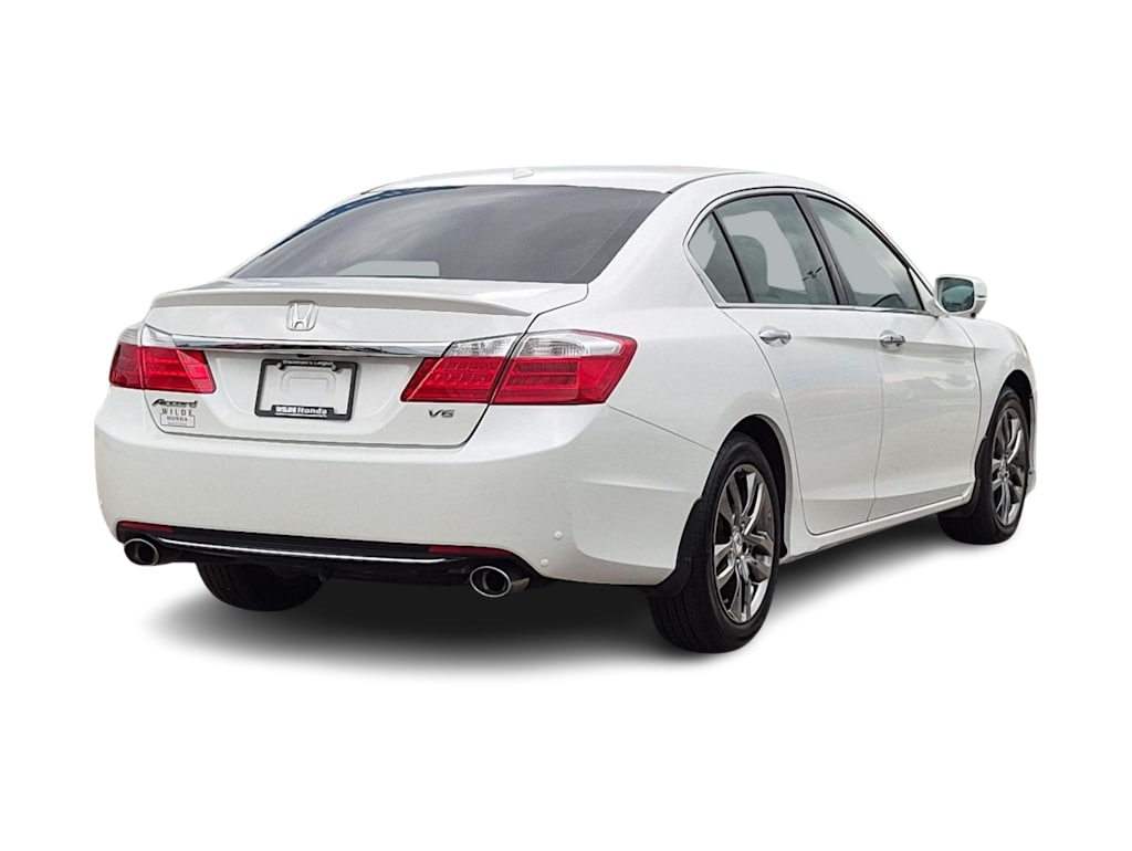 Thumbnail: 2013 Honda Accord - 17