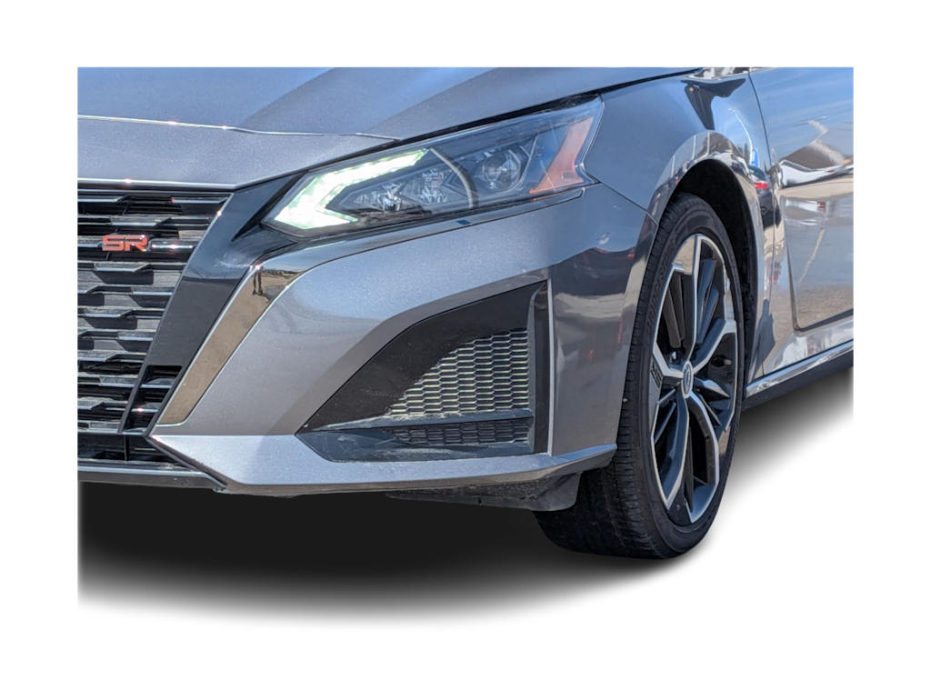 Thumbnail: 2025 Nissan Altima - 25