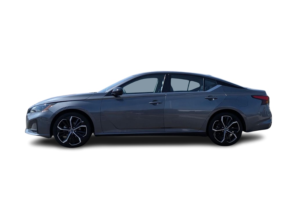 Thumbnail: 2025 Nissan Altima - 3