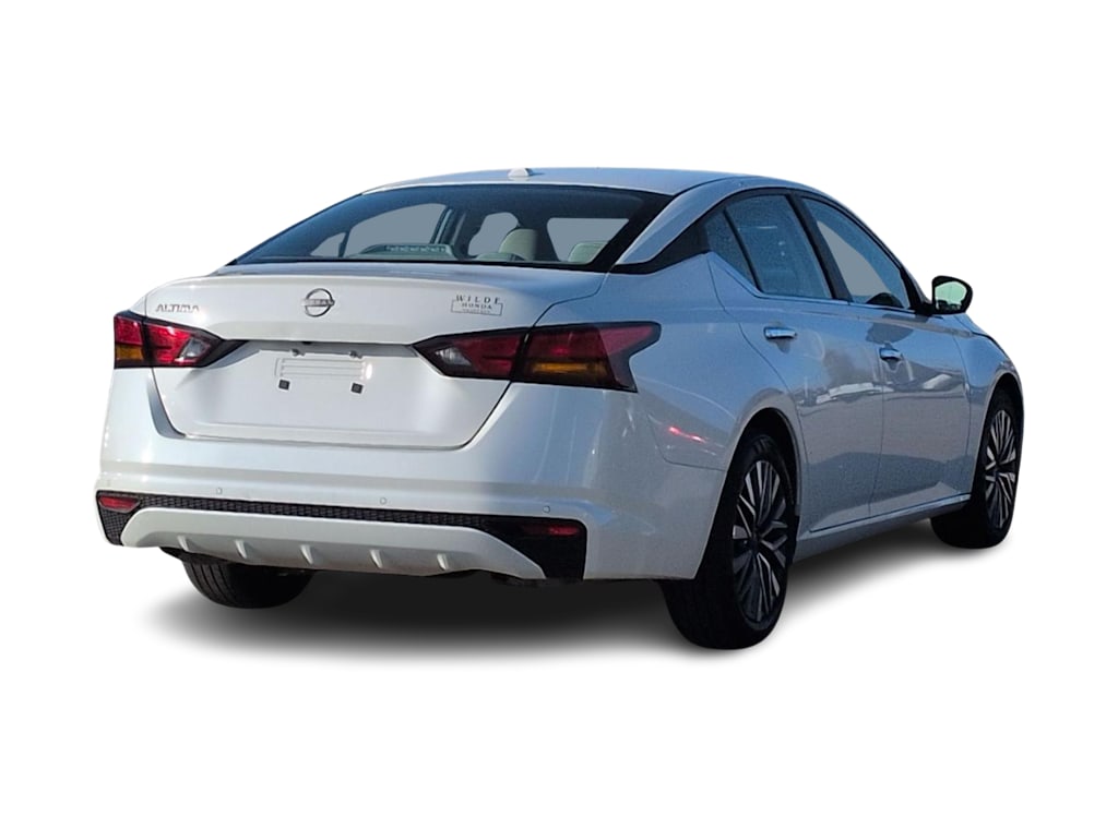 Thumbnail: 2025 Nissan Altima - 20