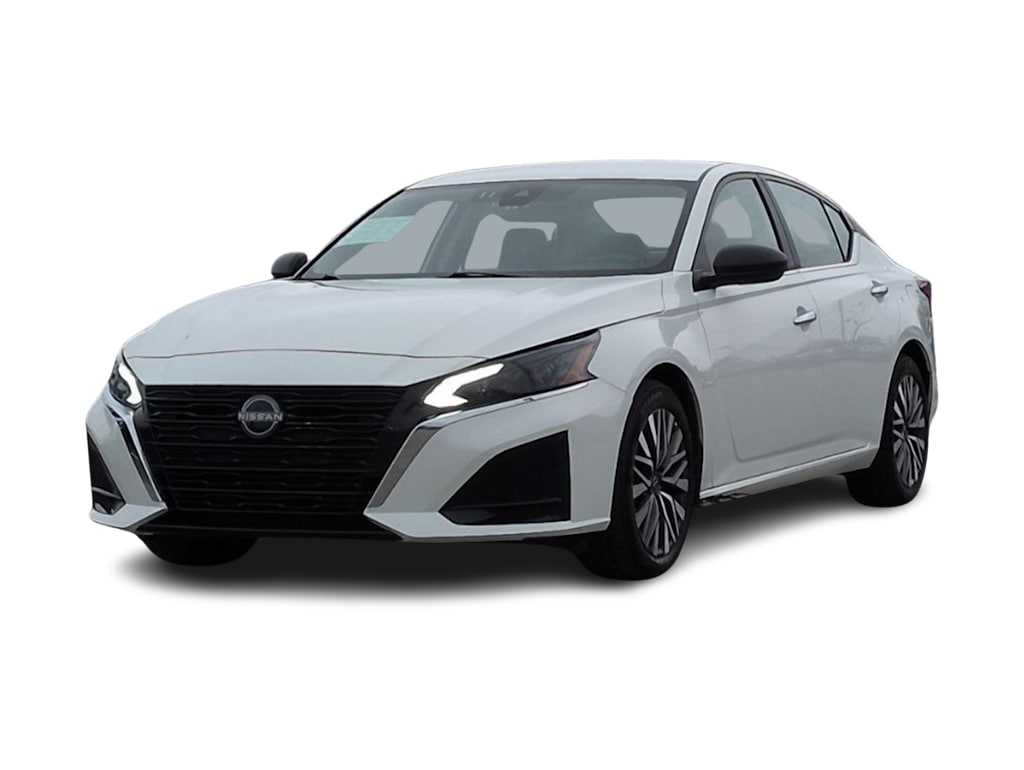 Thumbnail: 2025 Nissan Altima - 24