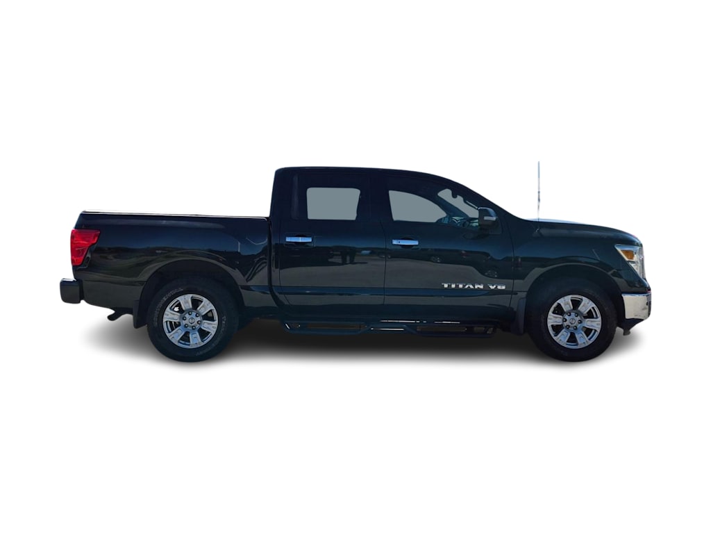 Thumbnail: 2018 Nissan Titan - 19