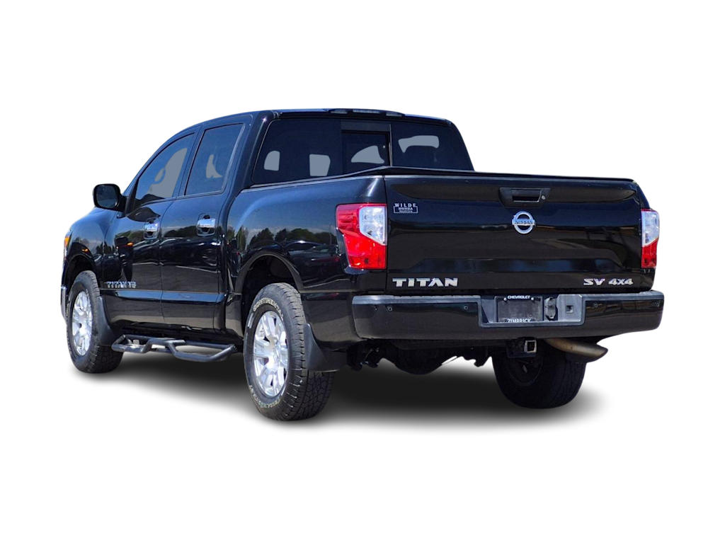 Thumbnail: 2018 Nissan Titan - 4