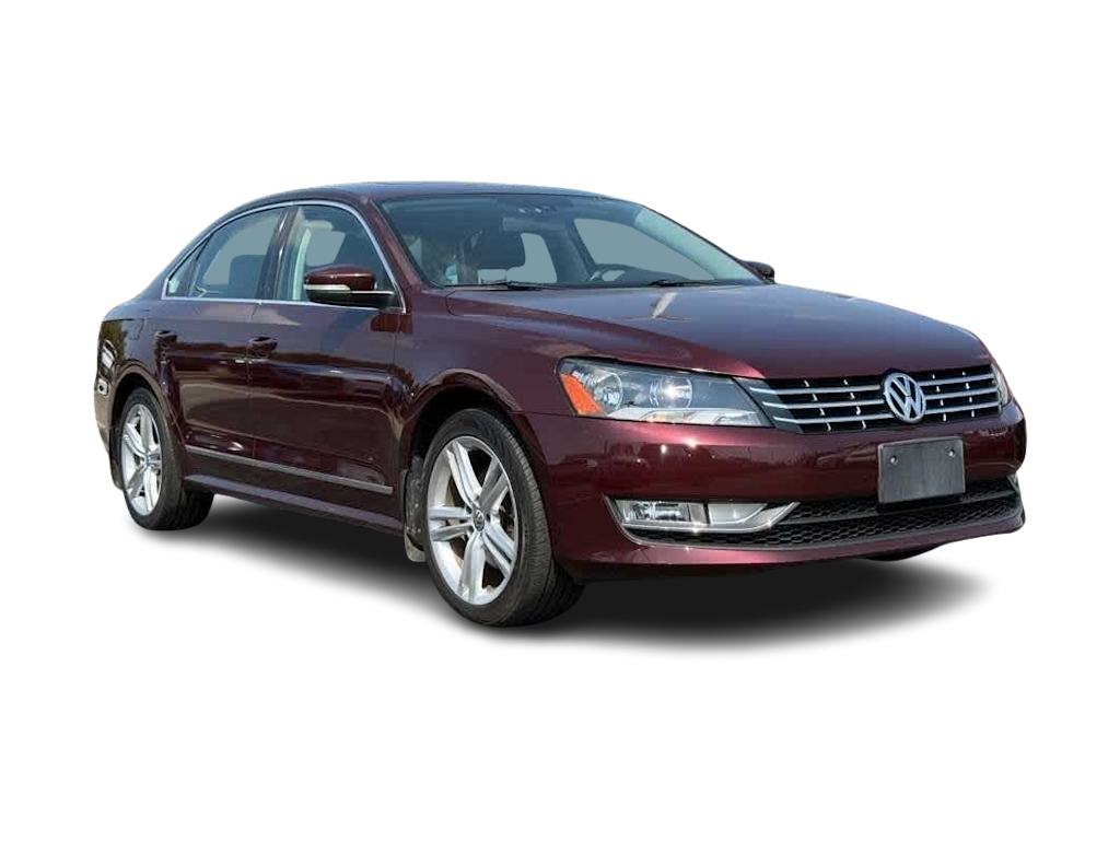 Thumbnail: 2014 Volkswagen Passat - 16