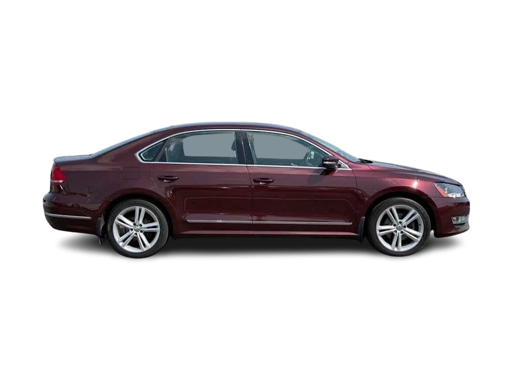 Thumbnail: 2014 Volkswagen Passat - 17