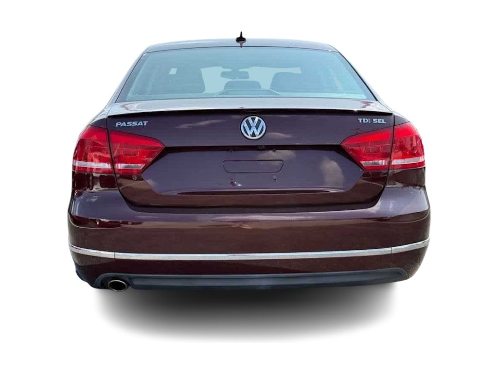 Thumbnail: 2014 Volkswagen Passat - 4