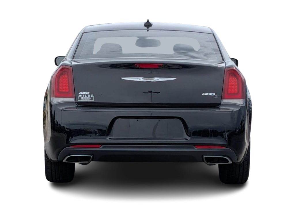 Thumbnail: 2016 Chrysler 300 - 5