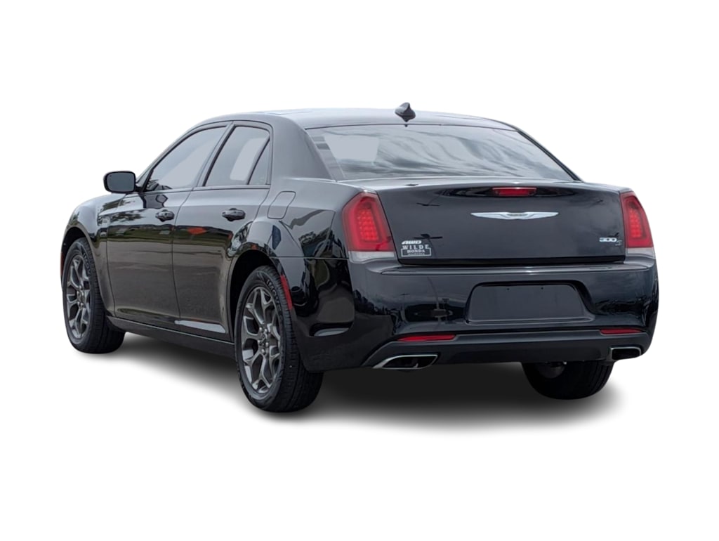 Thumbnail: 2016 Chrysler 300 - 4