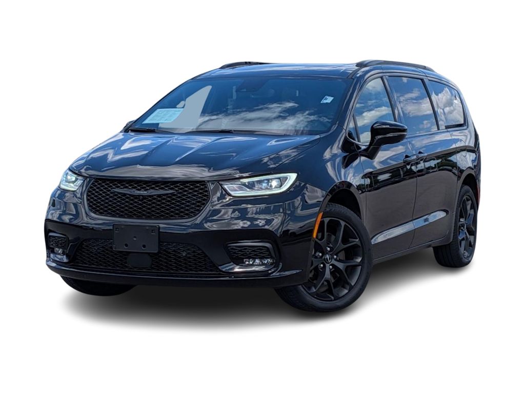 Thumbnail: 2023 Chrysler Pacifica - 6