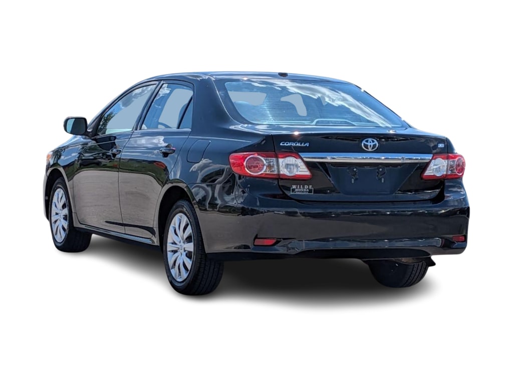 Thumbnail: 2013 Toyota Corolla - 4