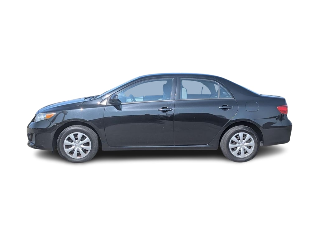 Thumbnail: 2011 Toyota Corolla - 3