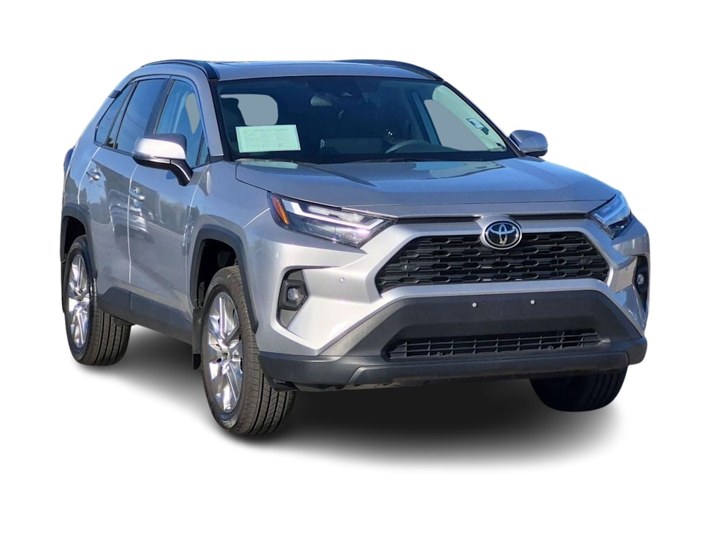 Thumbnail: 2025 Toyota RAV4 - 21