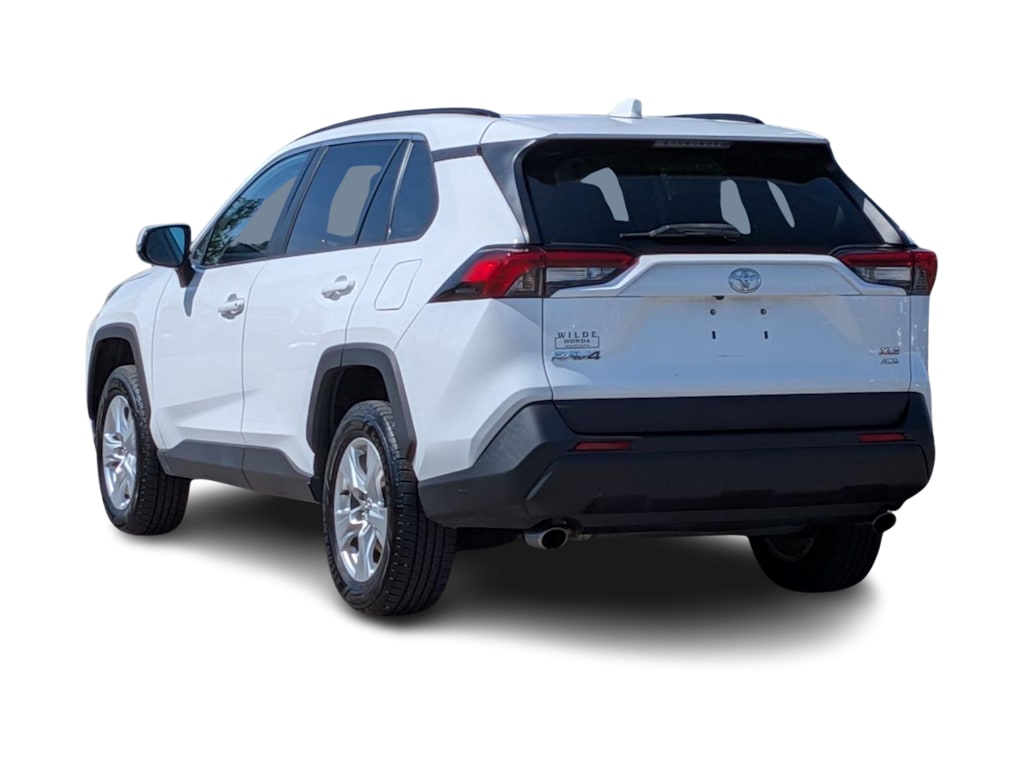 Thumbnail: 2020 Toyota RAV4 - 4