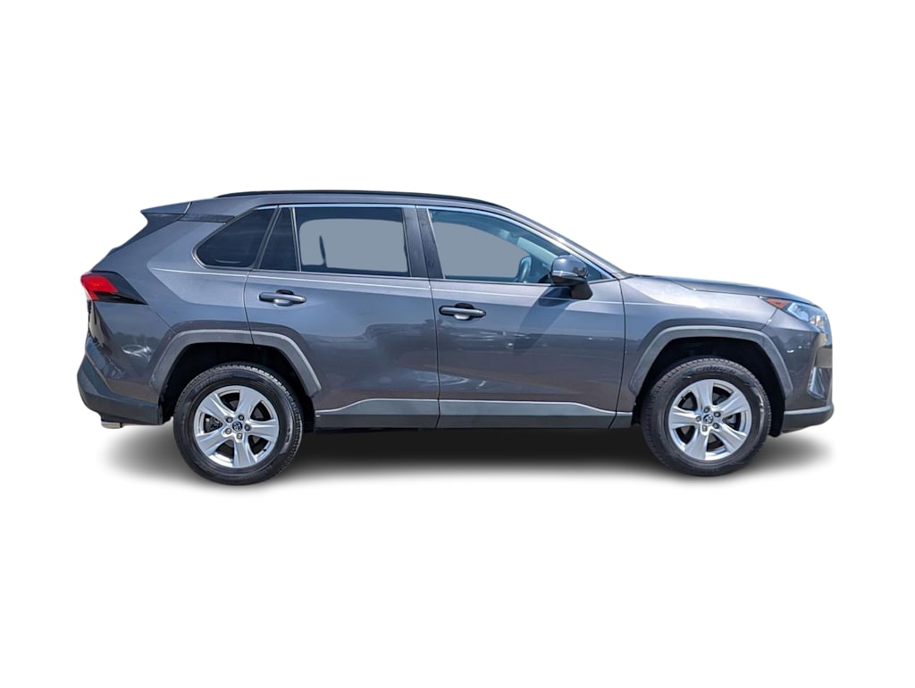 Thumbnail: 2020 Toyota RAV4 - 20