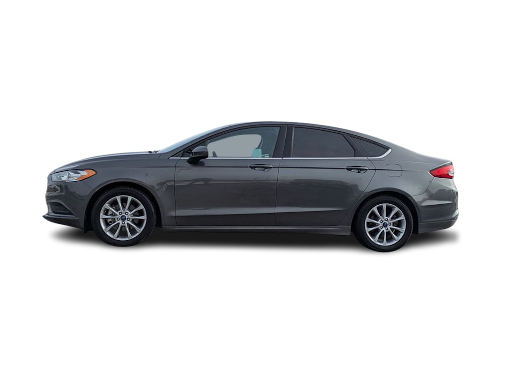 Thumbnail: 2017 Ford Fusion - 3