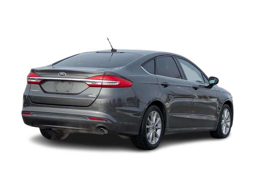 Thumbnail: 2017 Ford Fusion - 19