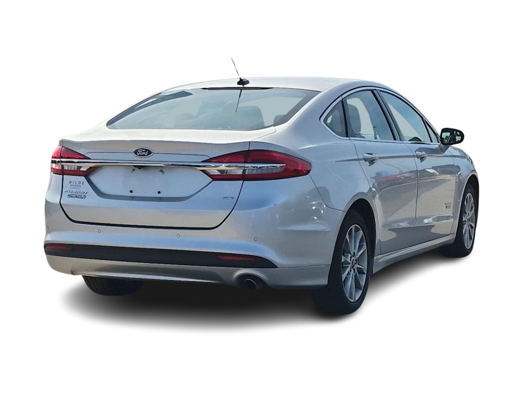 Thumbnail: 2017 Ford Fusion - 19