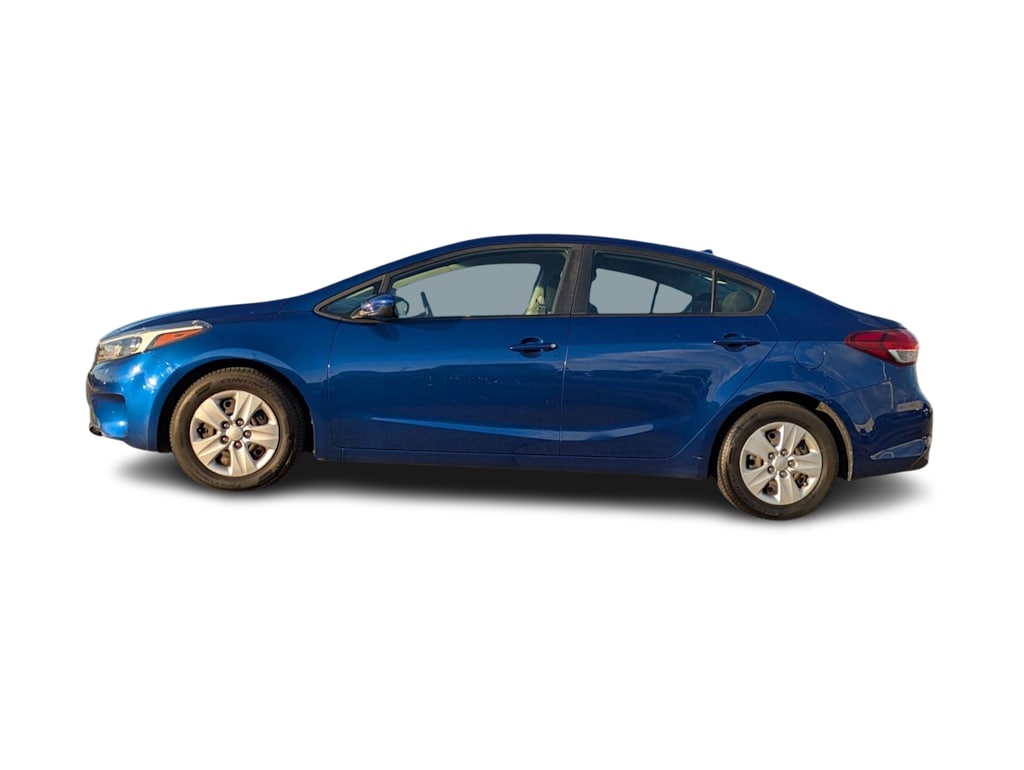 Thumbnail: 2018 Kia Forte - 3