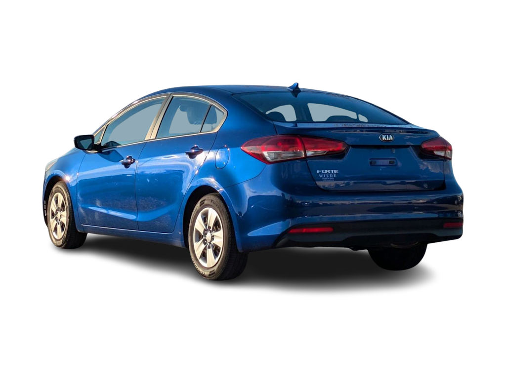 Thumbnail: 2018 Kia Forte - 4