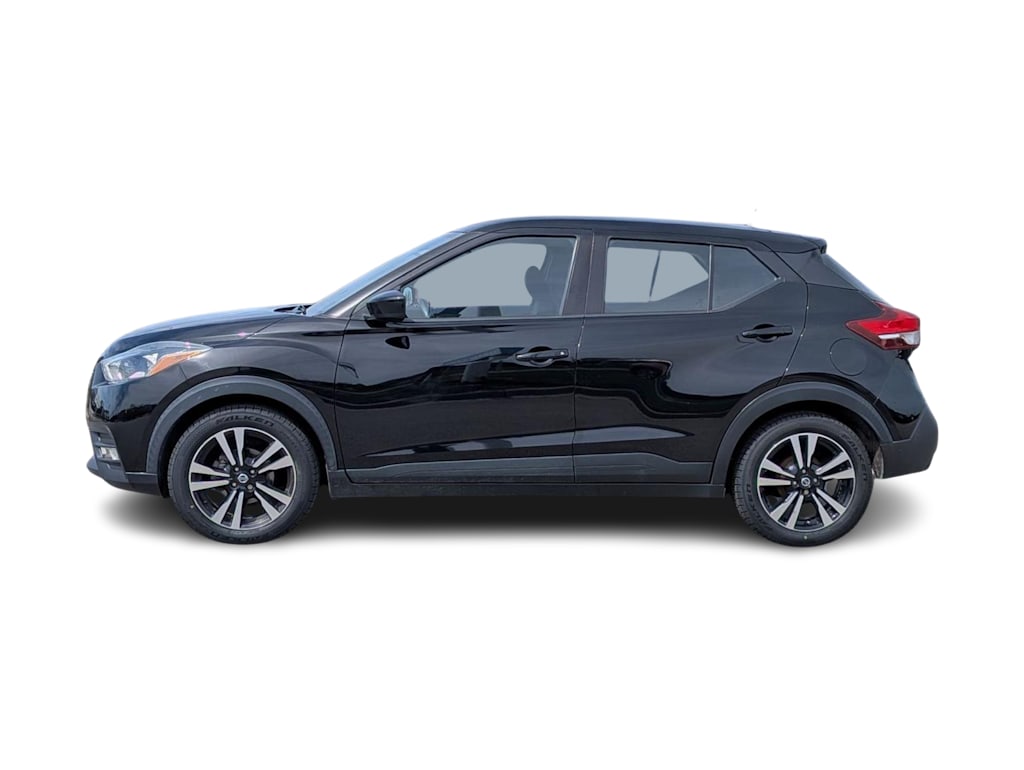Thumbnail: 2020 Nissan Kicks - 3