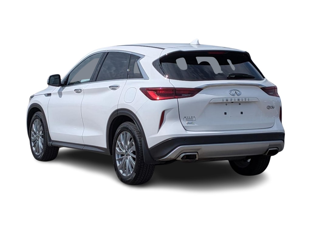 Thumbnail: 2024 INFINITI QX50 - 4
