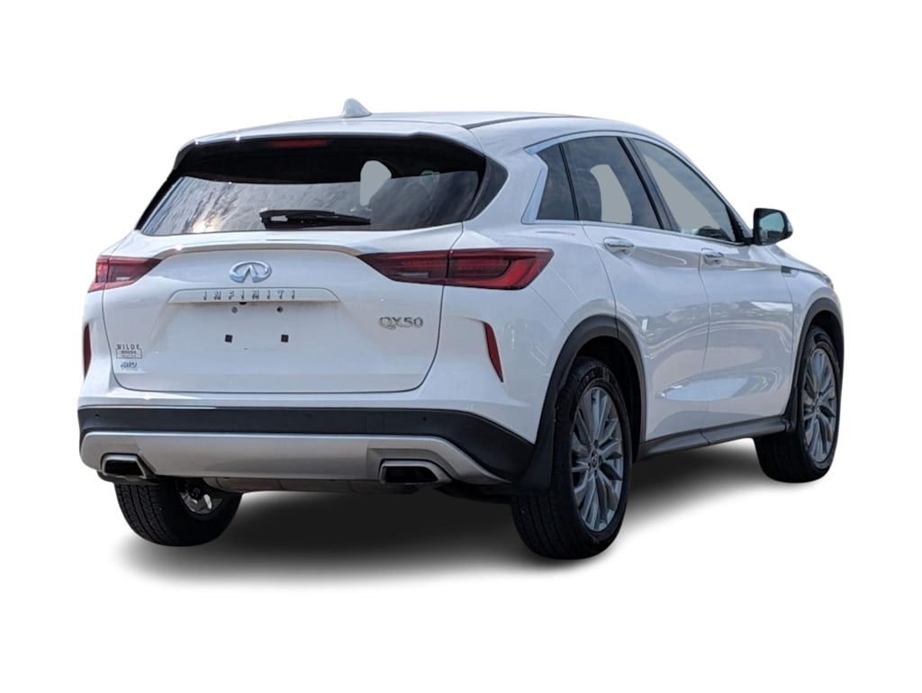 Thumbnail: 2024 INFINITI QX50 - 19