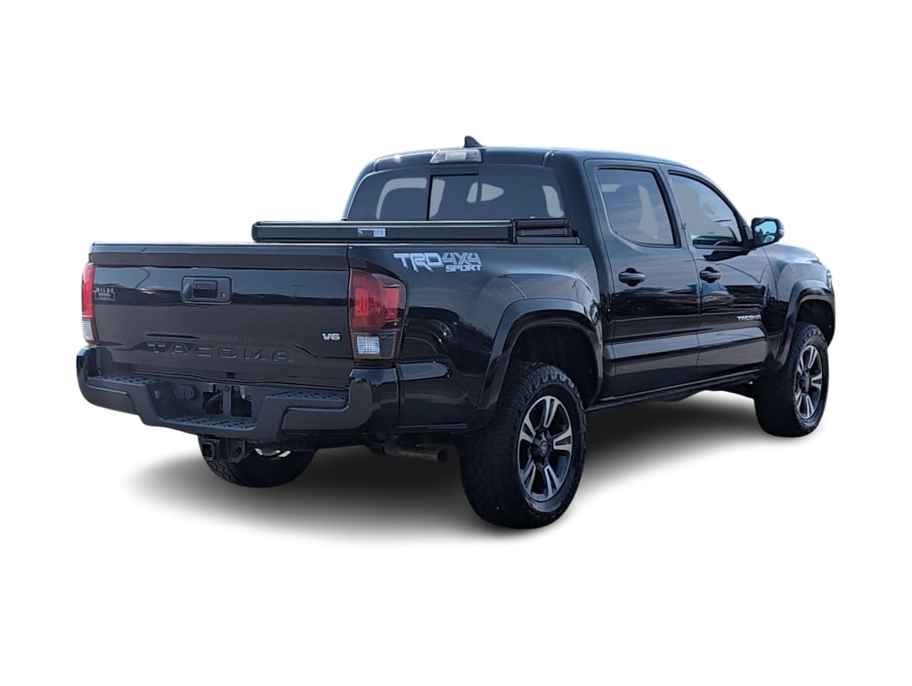 Thumbnail: 2019 Toyota Tacoma - 20