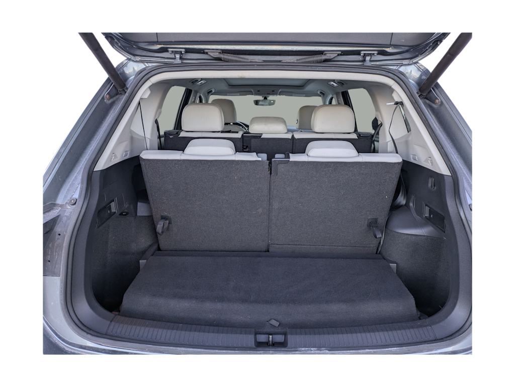 Thumbnail: 2019 Volkswagen Tiguan - 16