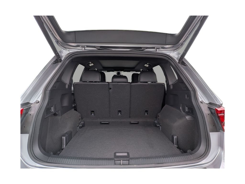 Thumbnail: 2024 Volkswagen Tiguan - 16