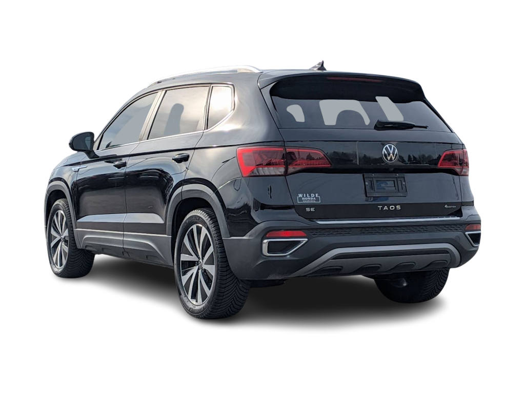 Thumbnail: 2022 Volkswagen Taos - 4