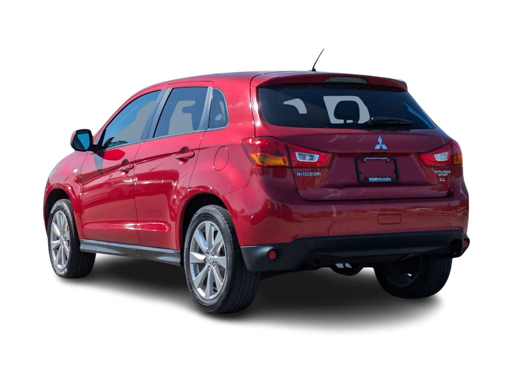 Thumbnail: 2015 Mitsubishi Outlander Sport - 4