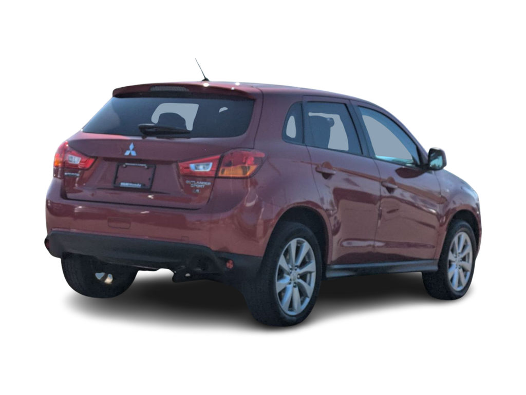 Thumbnail: 2015 Mitsubishi Outlander Sport - 20