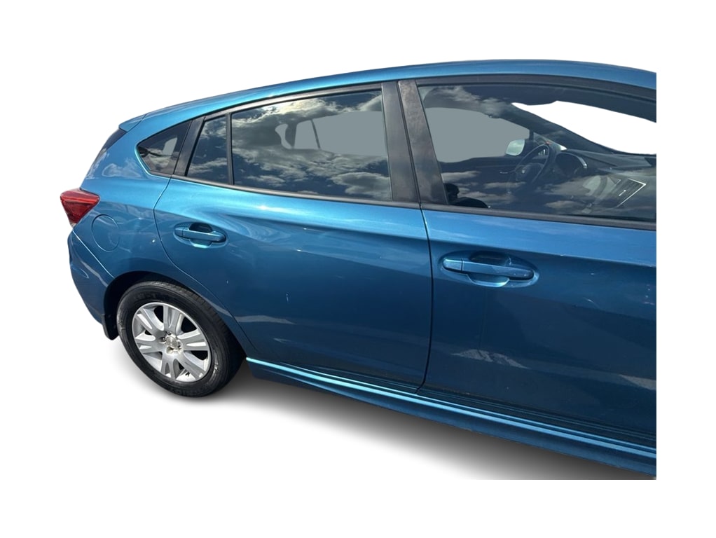 Thumbnail: 2017 Subaru Impreza - 19