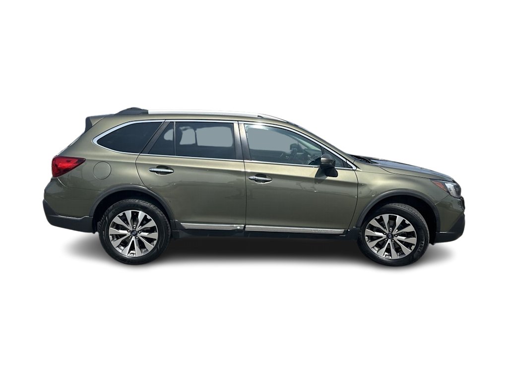 2019 Subaru Outback Touring 17