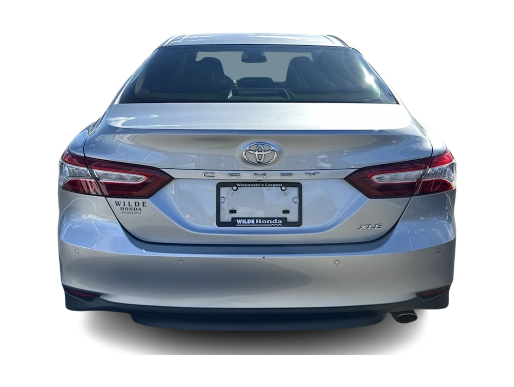 2018 Toyota Camry XLE 5