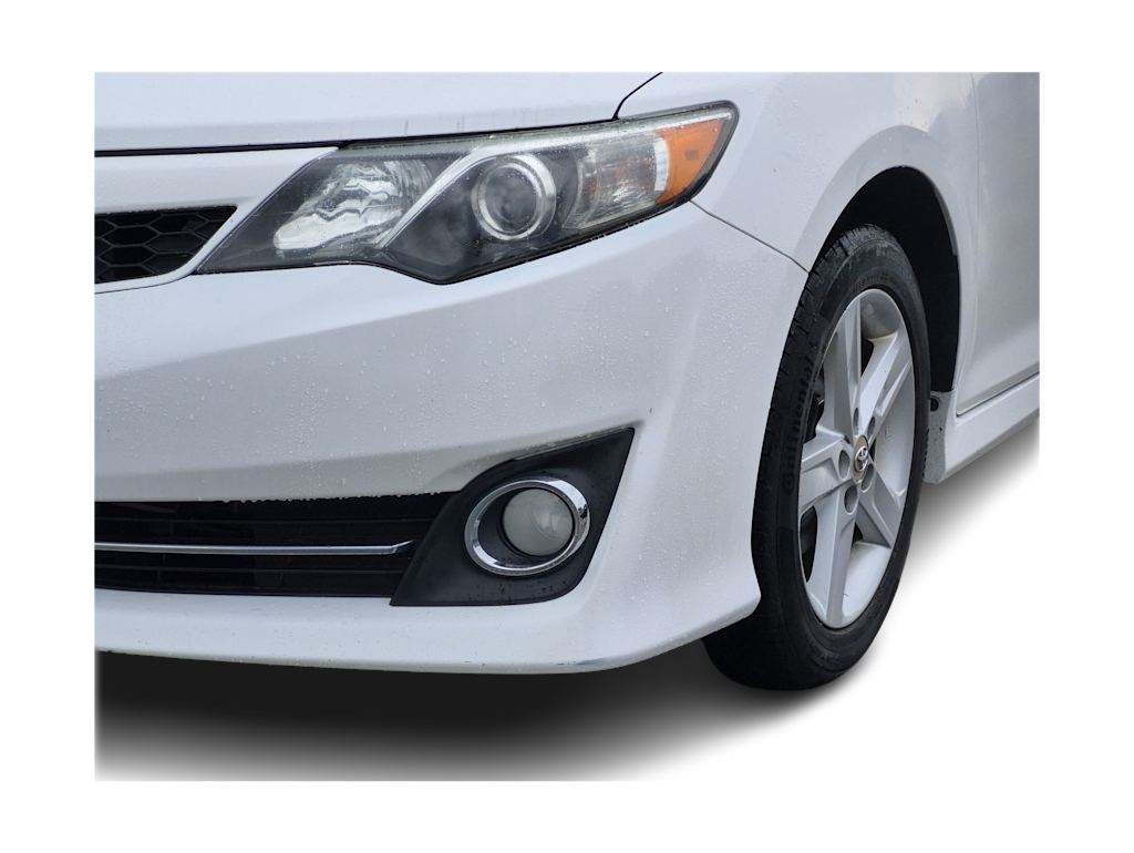 Thumbnail: 2012 Toyota Camry - 25