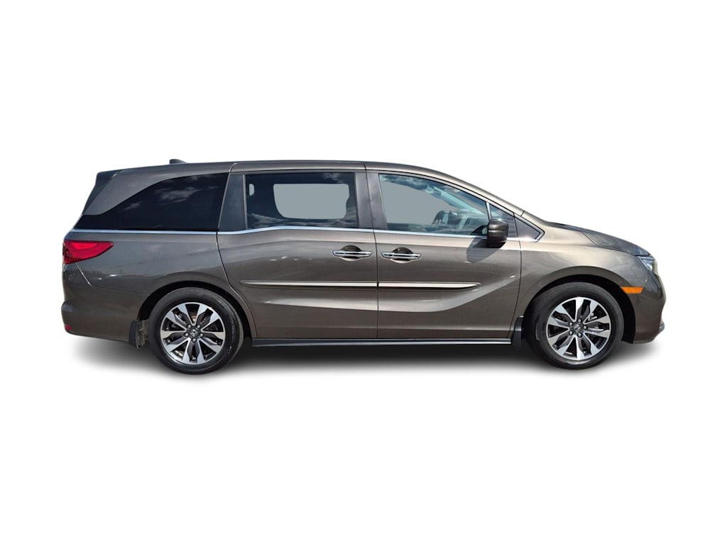Thumbnail: 2023 Honda Odyssey - 21