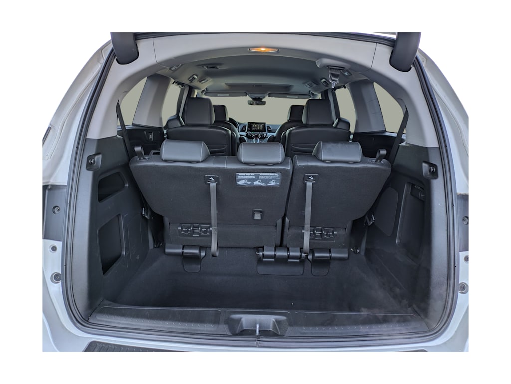 Thumbnail: 2023 Honda Odyssey - 16