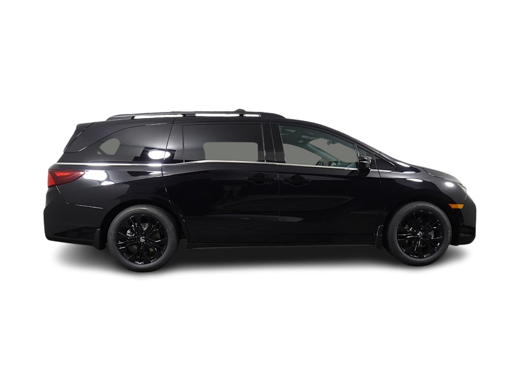 Thumbnail: 2026 Honda Odyssey - 17