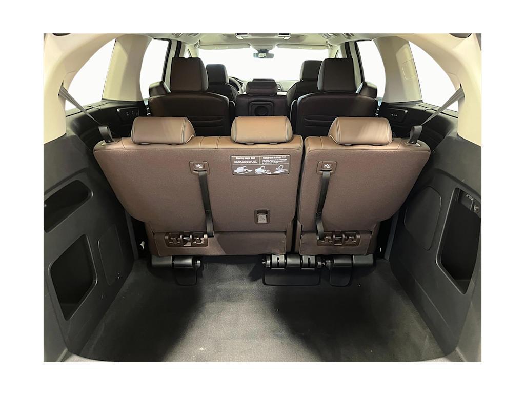 2025 Honda Odyssey Touring 16