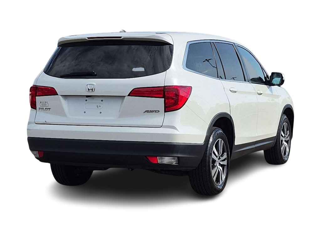 Thumbnail: 2016 Honda Pilot - 19