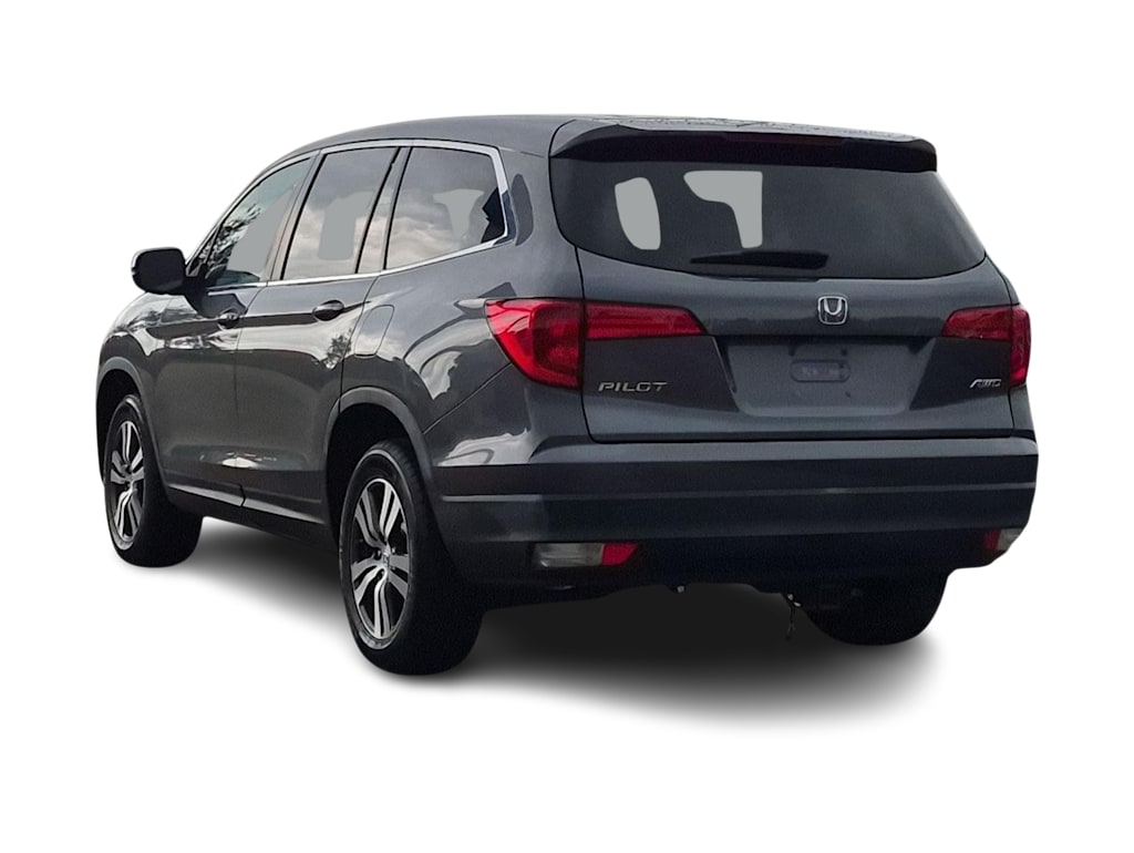 Thumbnail: 2016 Honda Pilot - 4