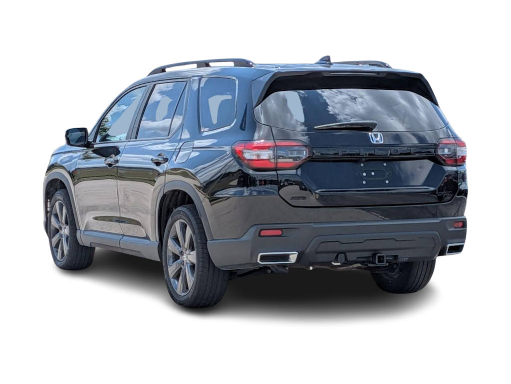 Thumbnail: 2023 Honda Pilot - 4