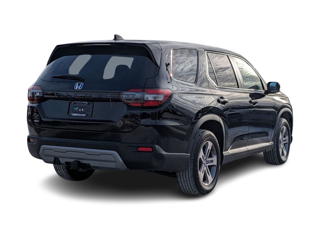 Thumbnail: 2023 Honda Pilot - 18