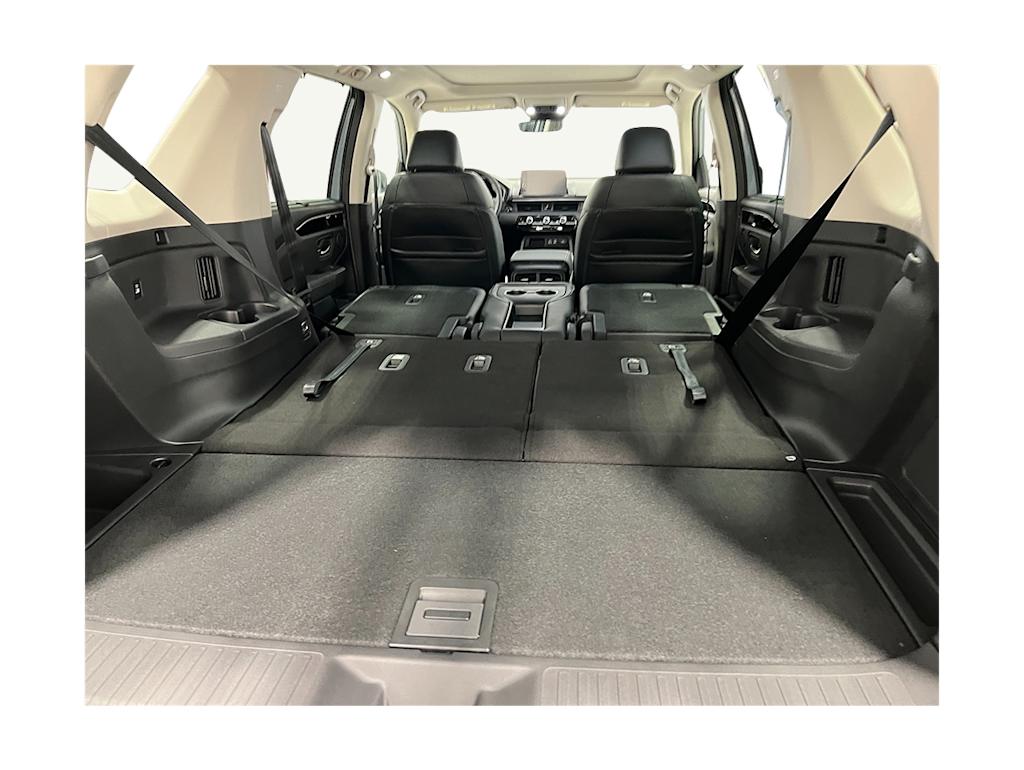 2025 Honda Pilot Touring 37