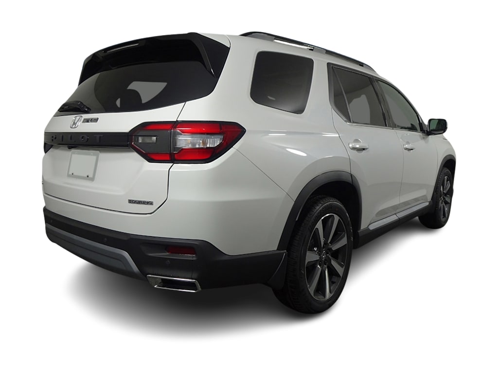 2025 Honda Pilot Touring 17