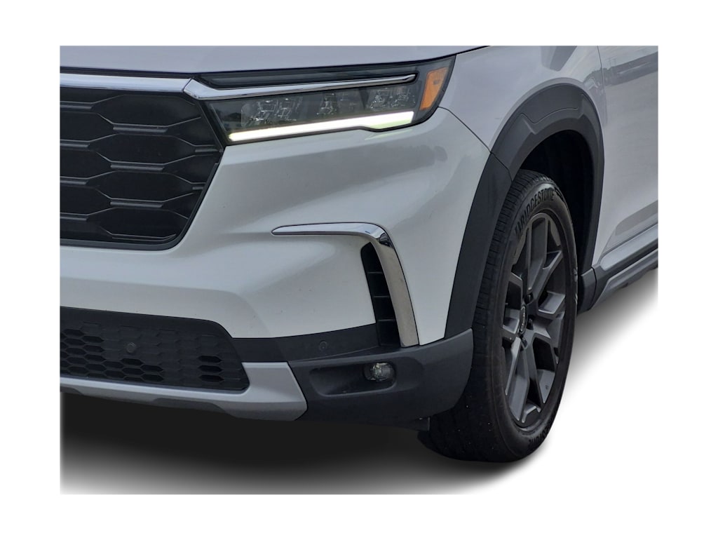 Thumbnail: 2023 Honda Pilot - 24