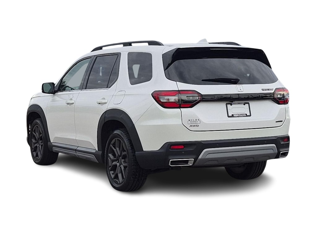 Thumbnail: 2023 Honda Pilot - 4