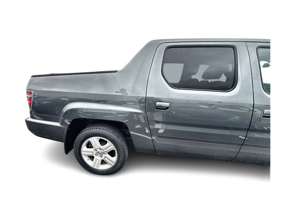 Thumbnail: 2013 Honda Ridgeline - 17