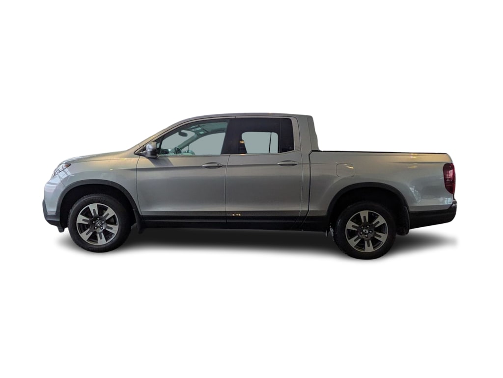 Thumbnail: 2017 Honda Ridgeline - 3
